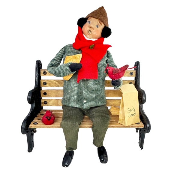 Byers Choice Man on Bench Feeding Cardinals Bag of Bird Seeds & Bread 1997 - Picture 1 of 12